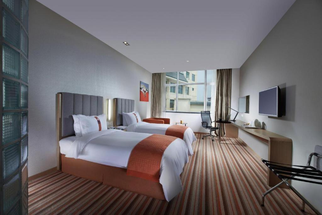 Holiday Inn Express Yangzhou City Center By Ihg Eksteriør billede