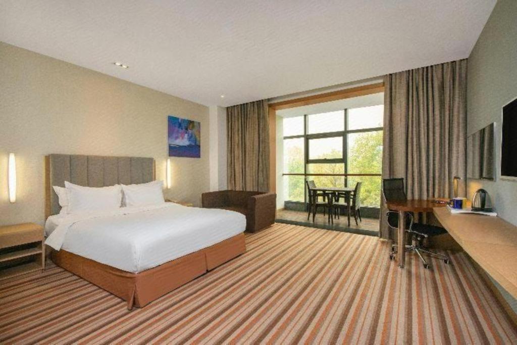 Holiday Inn Express Yangzhou City Center By Ihg Eksteriør billede